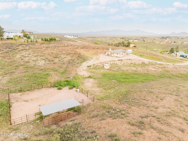 56 Cayuse Trail, Sonoita, AZ 85637