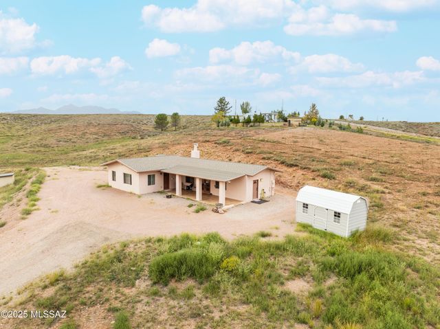 56 Cayuse Trail, Sonoita, AZ 85637