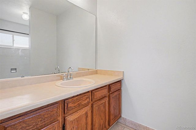 18967 E Mercer Drive, Aurora, CO 80013