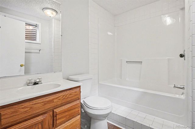 18967 E Mercer Drive, Aurora, CO 80013