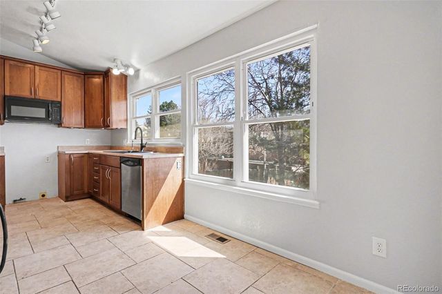 18967 E Mercer Drive, Aurora, CO 80013