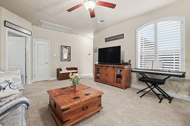 1919 Mulligan DR, Round Rock, TX 78664