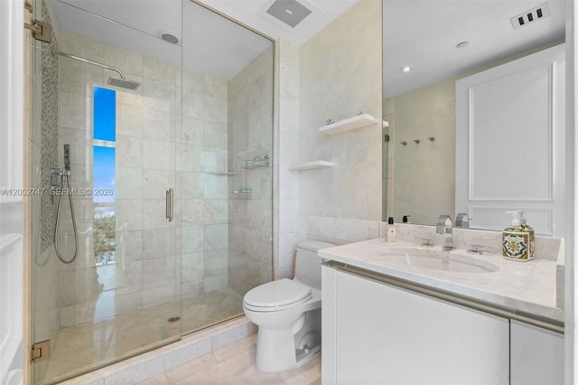 16047 Collins Ave 1703, Sunny Isles Beach, FL 33160