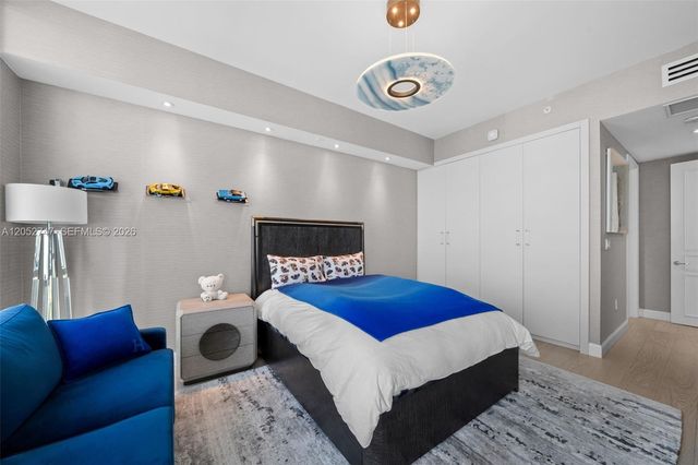16047 Collins Ave 1703, Sunny Isles Beach, FL 33160