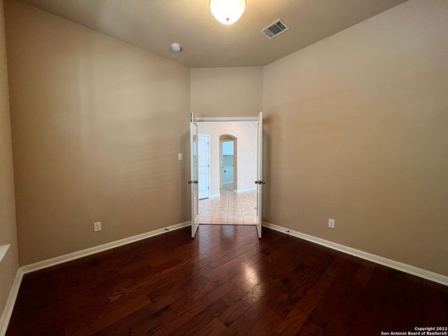 25030 BUTTERMILK LN, San Antonio, TX 78255