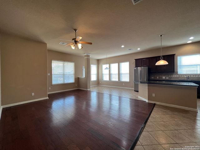 25030 BUTTERMILK LN, San Antonio, TX 78255