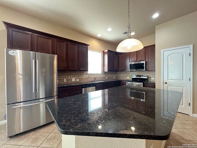 25030 BUTTERMILK LN, San Antonio, TX 78255