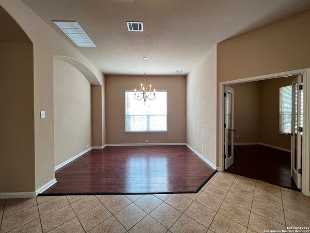 25030 BUTTERMILK LN, San Antonio, TX 78255