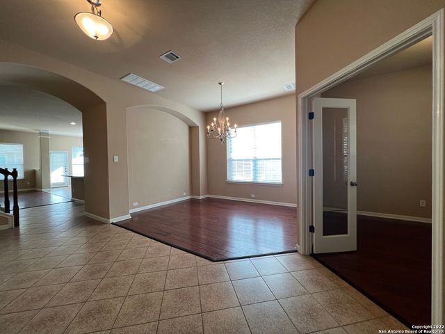 25030 BUTTERMILK LN, San Antonio, TX 78255