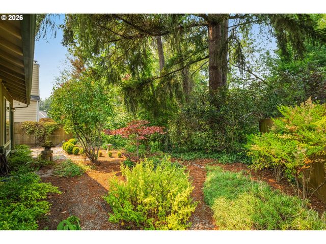 9255 Sw BROOKS BEND Pl, Portland, OR 97223