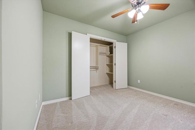 8728 NW 72nd Court, Warr Acres, OK 73132