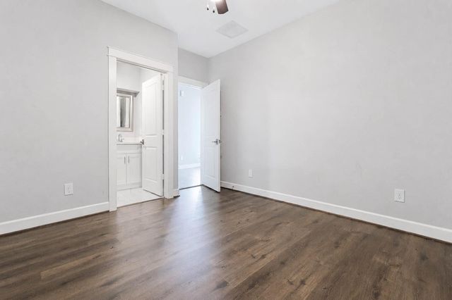 603 Link Road H, Houston, TX 77009