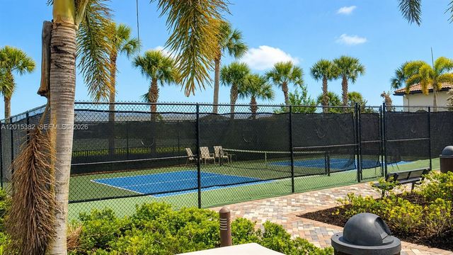 4989 OFANTO LN, Ave Maria, FL 34142