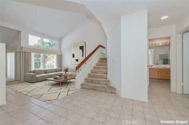 7 Del Rey 10, Irvine, CA 92612