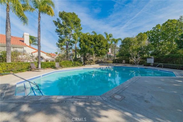 7 Del Rey 10, Irvine, CA 92612
