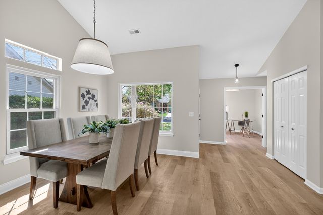 10807 Belair Drive, Carmel, IN 46280