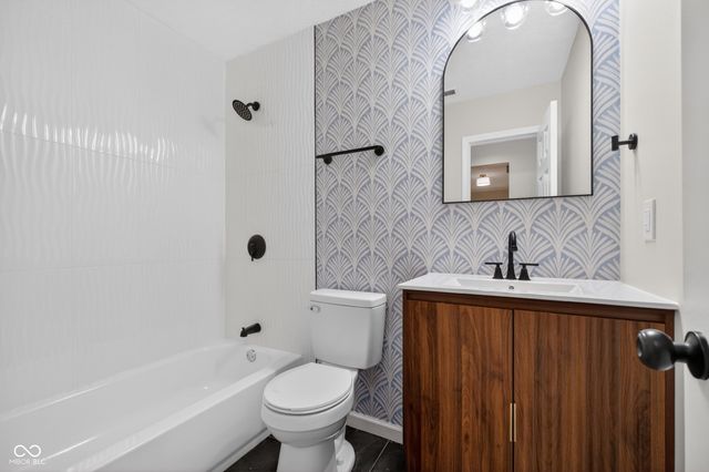 10807 Belair Drive, Carmel, IN 46280