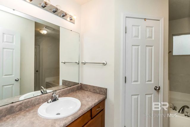 7547 Elizabeth Drive, Daphne, AL 36526