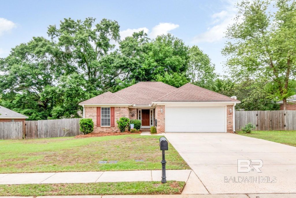 7547 Elizabeth Drive, Daphne, AL 36526