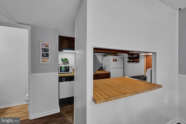 75 PARK VALLEI LN, Brookhaven, PA 19015