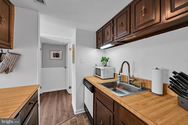 75 PARK VALLEI LN, Brookhaven, PA 19015