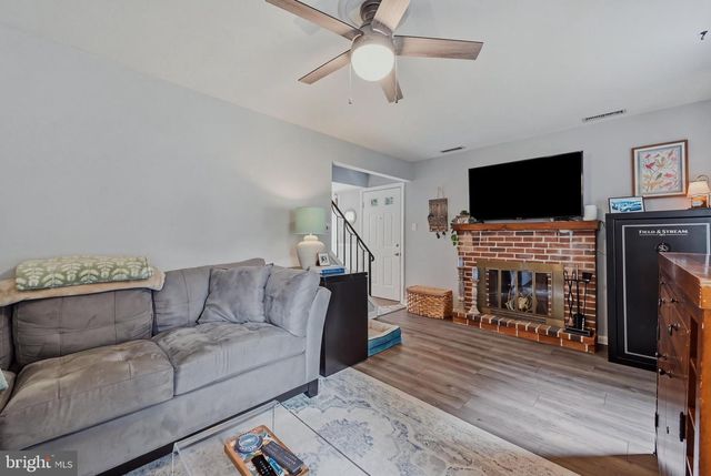 75 PARK VALLEI LN, Brookhaven, PA 19015