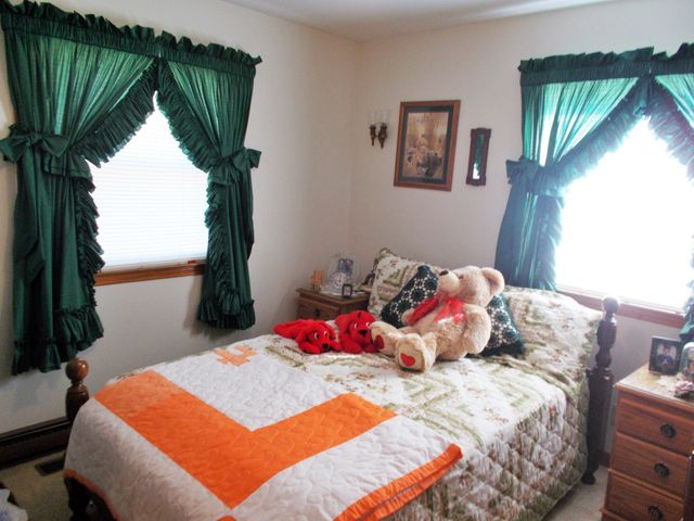 225 Cedar Hollow Dr, Camden, TN 38320