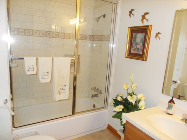 225 Cedar Hollow Dr, Camden, TN 38320