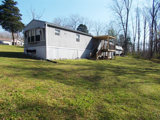 225 Cedar Hollow Dr, Camden, TN 38320