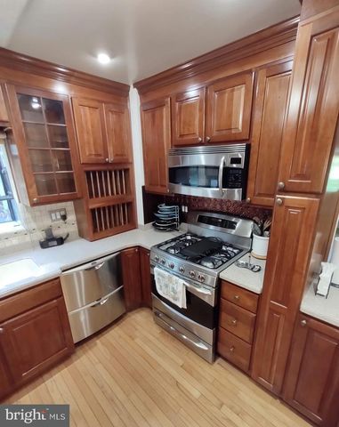 7221 LEONARDTOWN RD, Hughesville, MD 20637