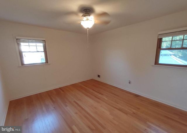 7221 LEONARDTOWN RD, Hughesville, MD 20637