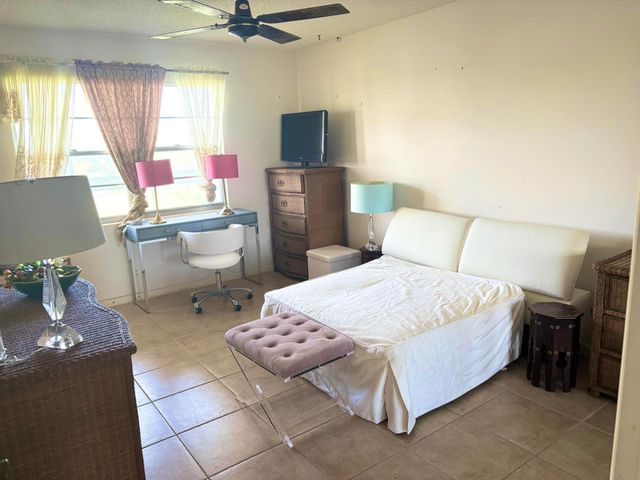 4015 Oakridge A 4015, Deerfield Beach, FL 33442