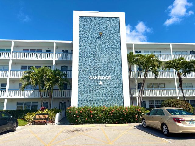 4015 Oakridge A 4015, Deerfield Beach, FL 33442