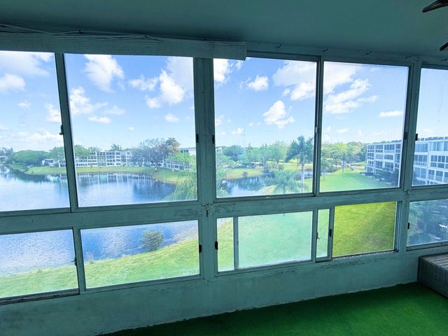 4015 Oakridge A 4015, Deerfield Beach, FL 33442