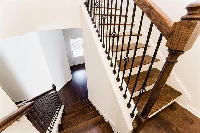 5570 Lightheart Court, Suwanee, GA 30024