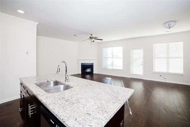 5570 Lightheart Court, Suwanee, GA 30024
