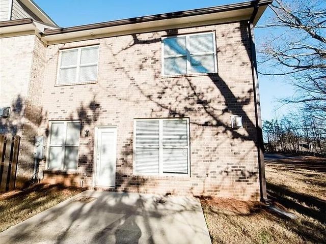 5570 Lightheart Court, Suwanee, GA 30024