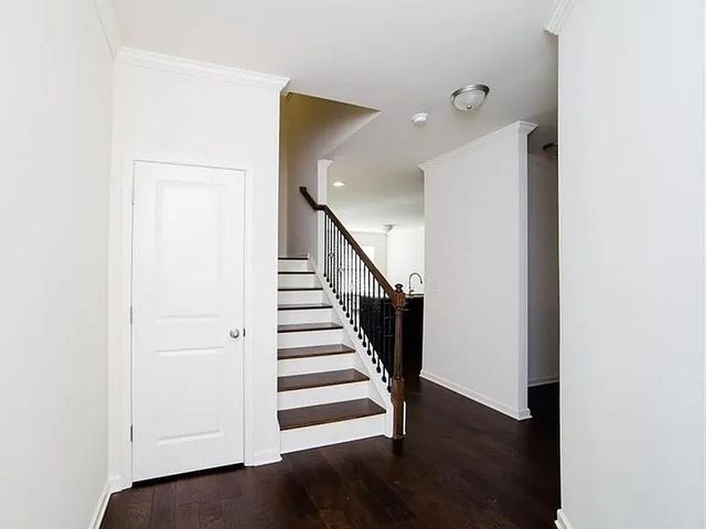 5570 Lightheart Court, Suwanee, GA 30024