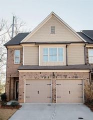 5570 Lightheart Court, Suwanee, GA 30024
