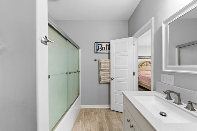 522 Springwater Dr, Summertown, TN 38483