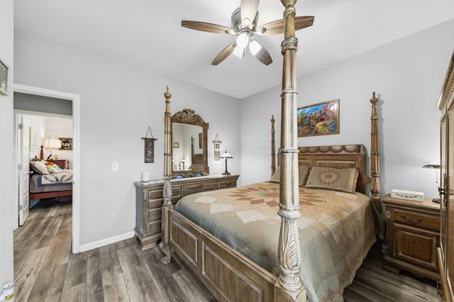 522 Springwater Dr, Summertown, TN 38483