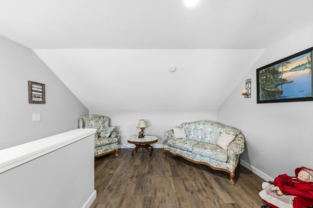 522 Springwater Dr, Summertown, TN 38483