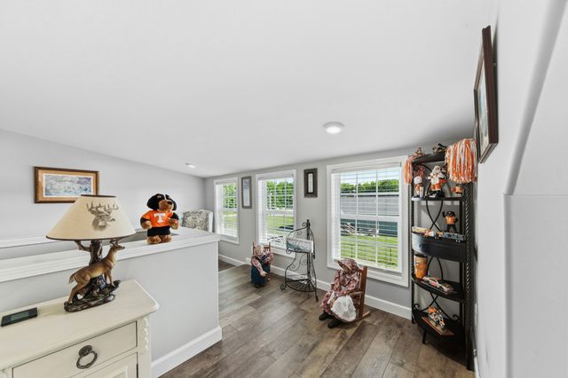 522 Springwater Dr, Summertown, TN 38483