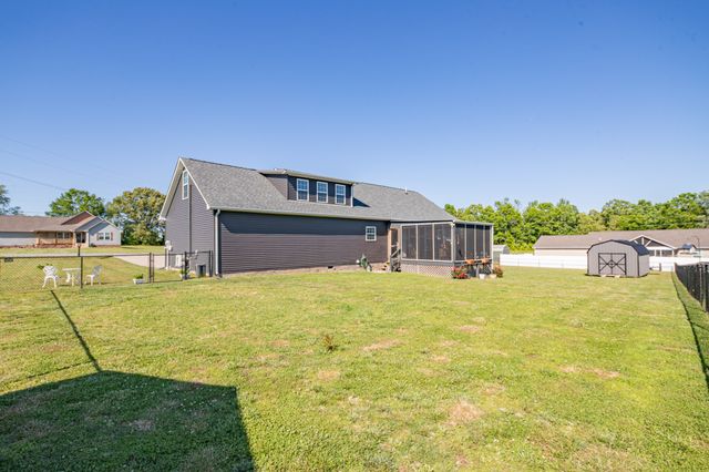 522 Springwater Dr, Summertown, TN 38483