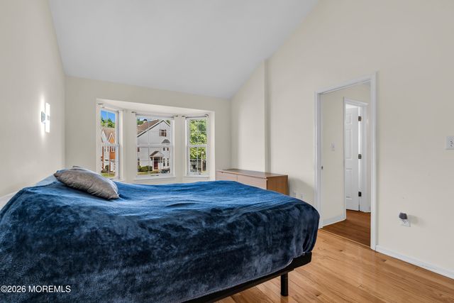 9 Beacon Court 81, Holmdel, NJ 07733