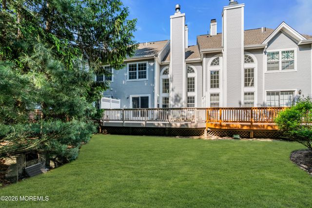 9 Beacon Court 81, Holmdel, NJ 07733
