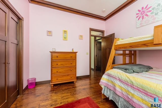 3409 S Jesse James Cir Circle, Sioux Falls, SD 57103