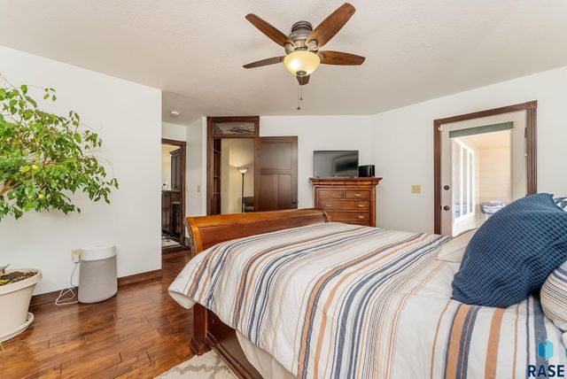 3409 S Jesse James Cir Circle, Sioux Falls, SD 57103