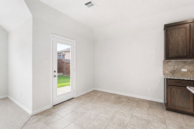 3020 Cliffview Drive, Sanger, TX 76266