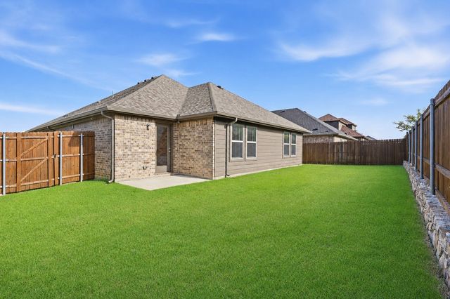 3020 Cliffview Drive, Sanger, TX 76266